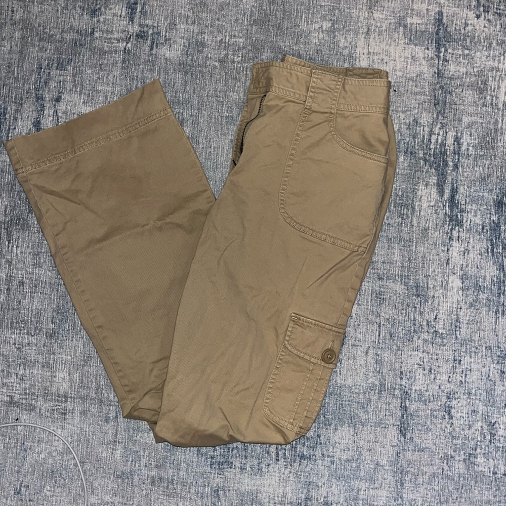 Vintage bootcut women’s cargo pants, size 4